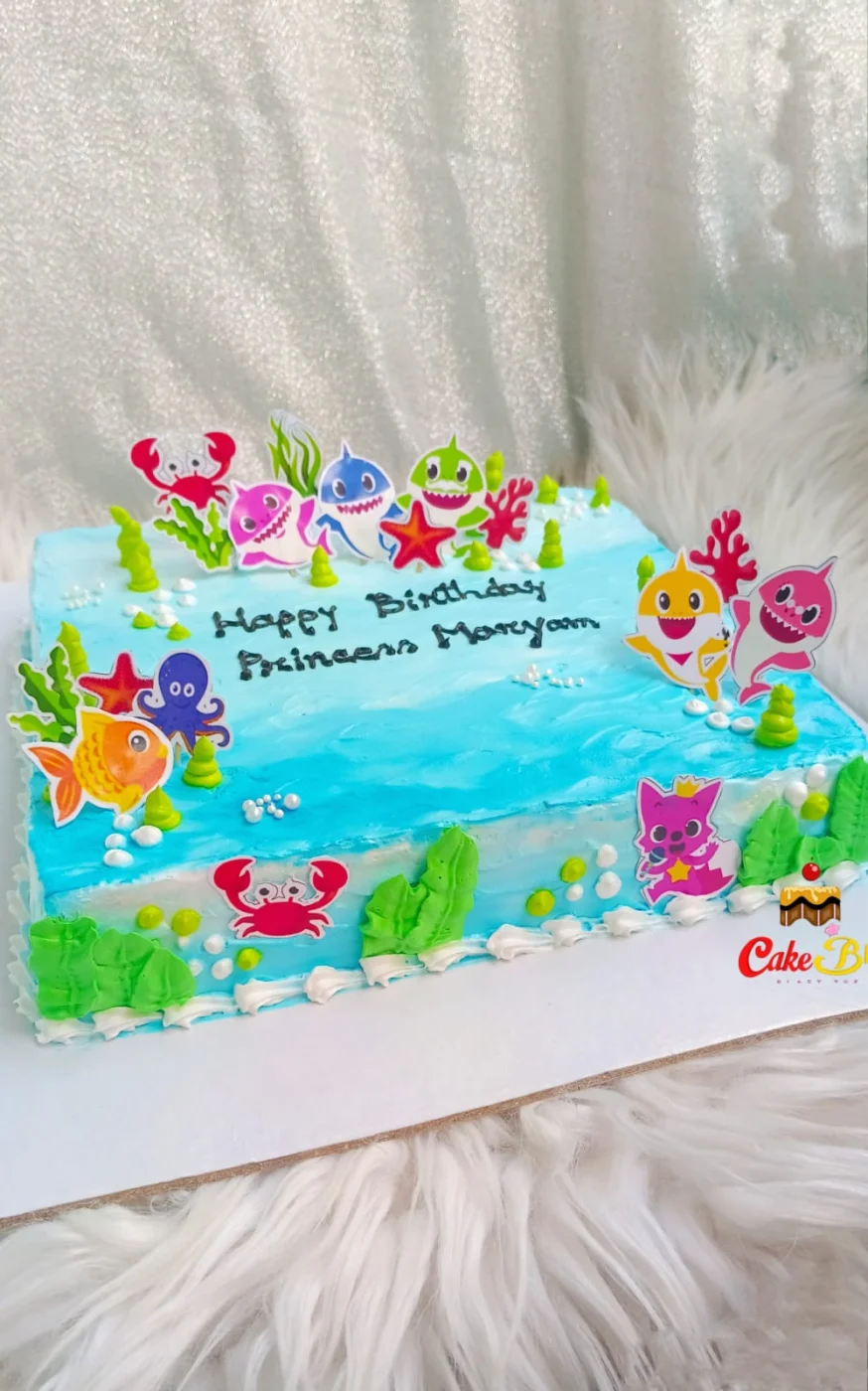 baby shark theme cake